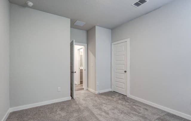 2323  Crisp Gln, San Antonio, TX 78224 — photo 23