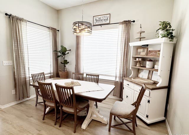 1683  Vista View, Pleasanton, TX 78064 — photo 14