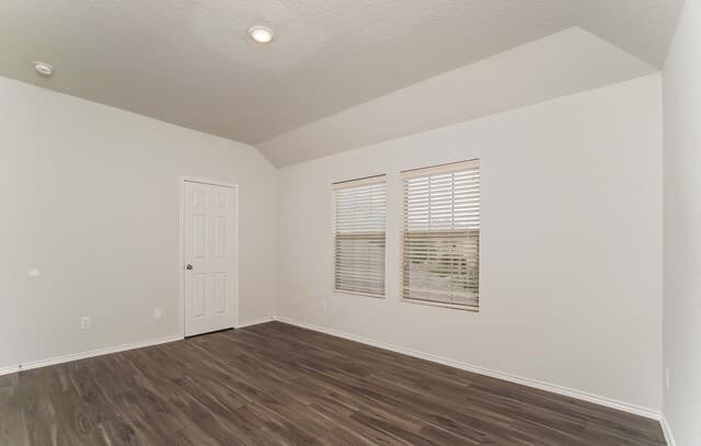 1423  Durango Run, San Antonio, TX 78245 — photo 9