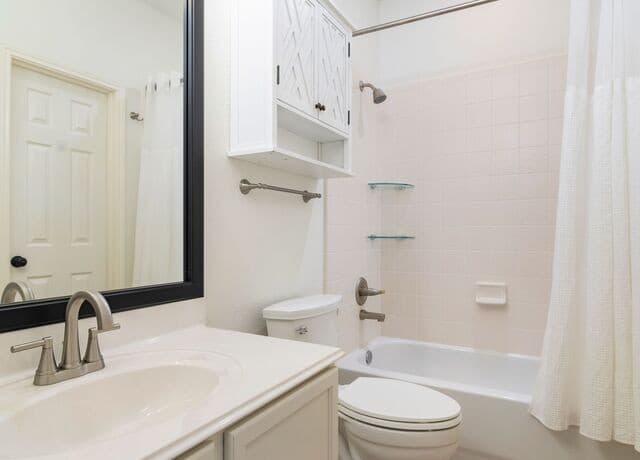 8714 Santa Fe Cove, Helotes, TX 78023 — photo 19