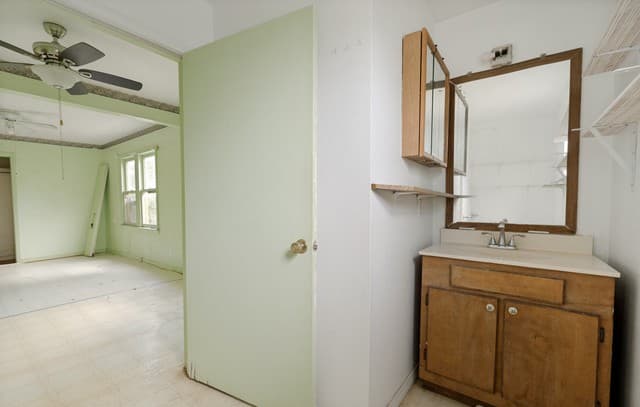 204  3rd St, Converse, TX 78109 — photo 11