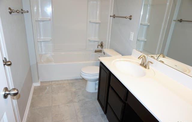 2610  Green Leaf Way, San Antonio, TX 78244 — photo 14