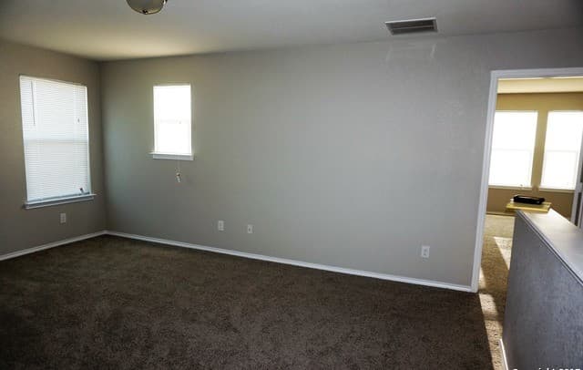 2610  Green Leaf Way, San Antonio, TX 78244 — photo 16
