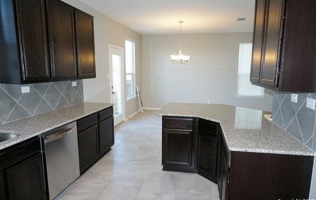2610  Green Leaf Way, San Antonio, TX 78244 — photo 8