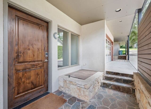 305  Joliet Avenue Unit C, San Antonio, TX 78209 — photo 2