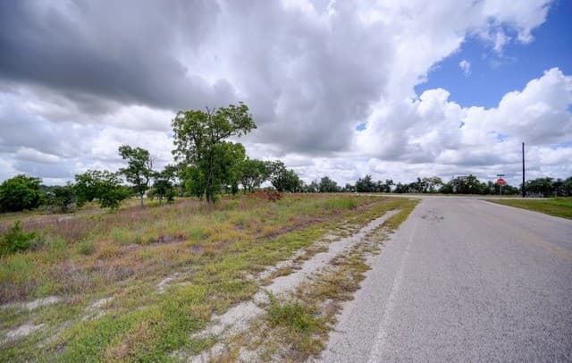 130  Falling Leaves Ct, Blanco, TX 78606 — photo 19