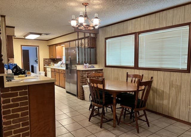 902  Oakridge Dr, Pleasanton, TX 78064 — photo 12