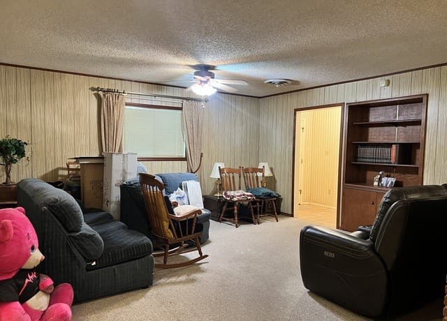 902  Oakridge Dr, Pleasanton, TX 78064 — photo 16