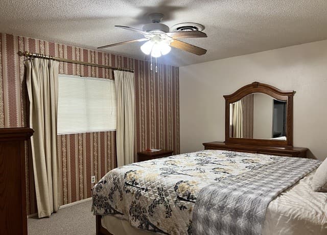902  Oakridge Dr, Pleasanton, TX 78064 — photo 22