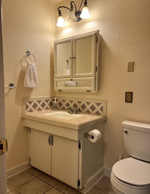 902  Oakridge Dr, Pleasanton, TX 78064 — photo 25