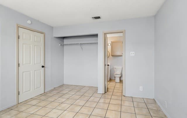 6867  Betty Levy, San Antonio, TX 78227 — photo 11