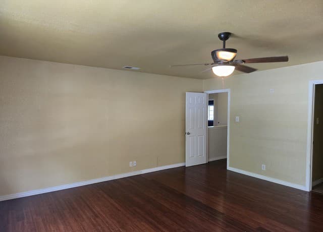 9306 Caen, San Antonio, TX 78250 — photo 8