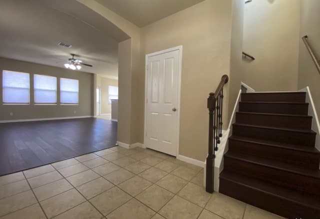 1838  Mobeetie Trail, San Antonio, TX 78245 — photo 3