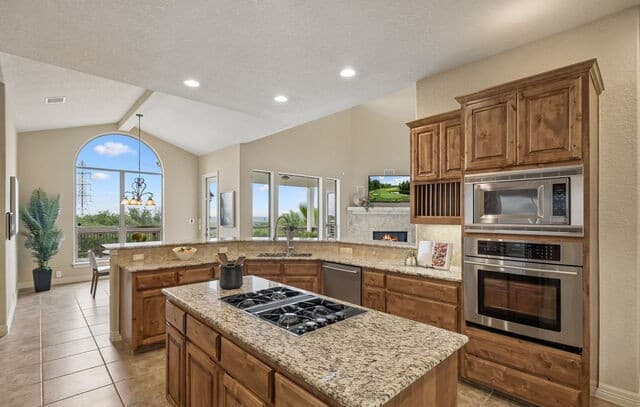 426  Pueblo Pintado, Helotes, TX 78023 — photo 15