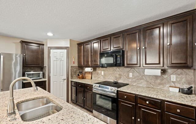 5934  Cielo Rnch, San Antonio, TX 78218 — photo 7