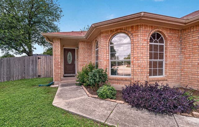2018  Budding Blvd, San Antonio, TX 78247 — photo 4