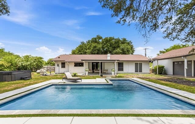 8708 Geronimo Dr