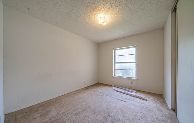 7677  Tarrasa, San Antonio, TX 78239 — photo 13