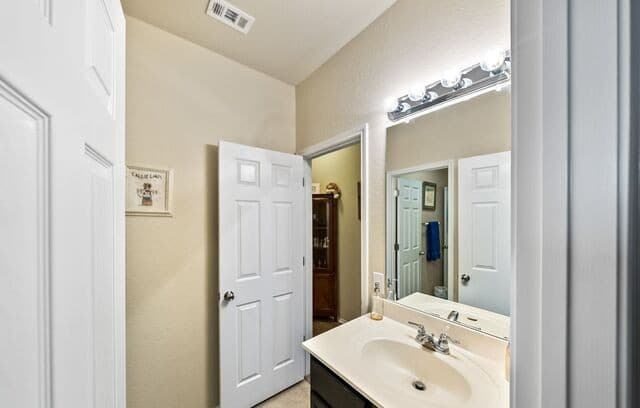 6018  Pearl Pass, San Antonio, TX 78222 — photo 22