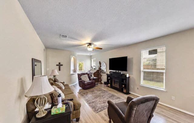 6018  Pearl Pass, San Antonio, TX 78222 — photo 9