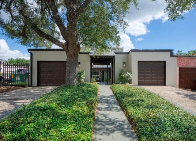 146 Lorenz Rd