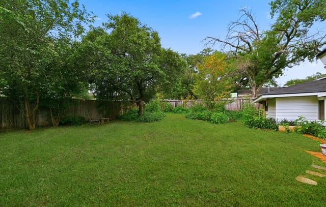 3603  Prince George Dr, San Antonio, TX 78230 — photo 25