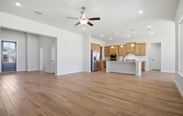 286  Firewheel Loop, Floresville, TX 78114 — photo 2