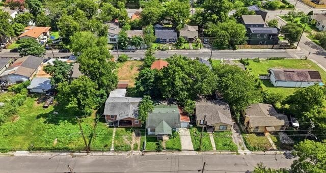 1910  Nolan, San Antonio, TX 78202 — photo 4