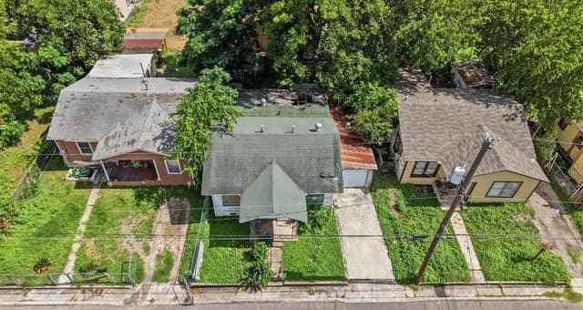 1910  Nolan, San Antonio, TX 78202 — photo 9