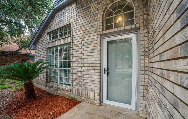 9754 Morningfield, San Antonio, TX 78250 — photo 3