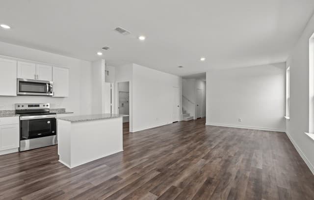 8215  Brandy Branch, San Antonio, TX 78252 — photo 10