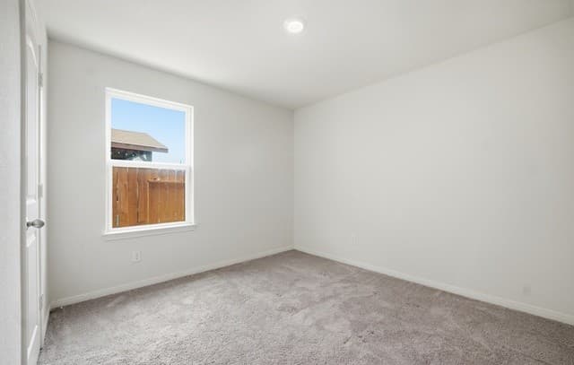 3323  Begonia Bnd, San Antonio, TX 78222 — photo 14