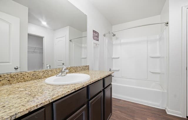3323  Begonia Bnd, San Antonio, TX 78222 — photo 19