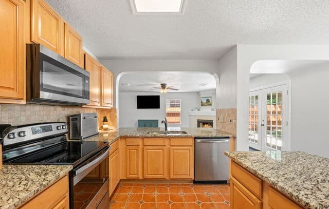 10214 Wilderness Gap, San Antonio, TX 78254 — photo 12