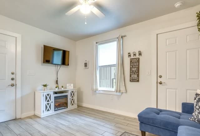 6423  Melissa Ann Unit 2103, San Antonio, TX 78249 — photo 3