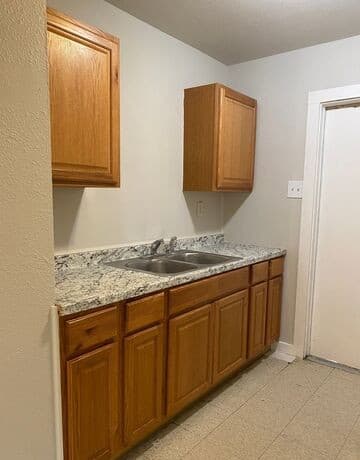 3032  Weir, San Antonio, TX 78226 — photo 16