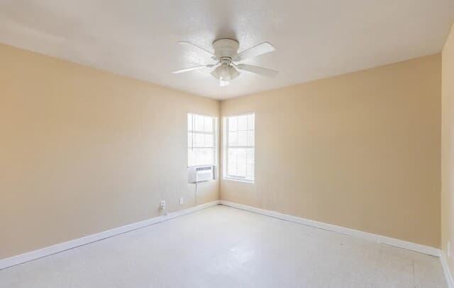 3032  Weir, San Antonio, TX 78226 — photo 6