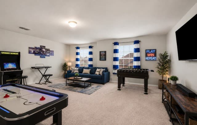 14558 Flatiron Cliff