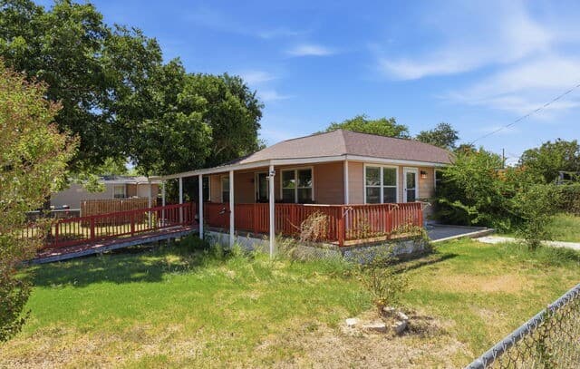251  Avenue J, Poteet, TX 78065 — photo 6