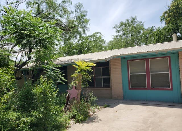 171  Melliff Dr, San Antonio, TX 78216 — photo 13