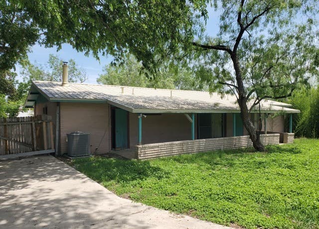 171  Melliff Dr, San Antonio, TX 78216 — photo 3