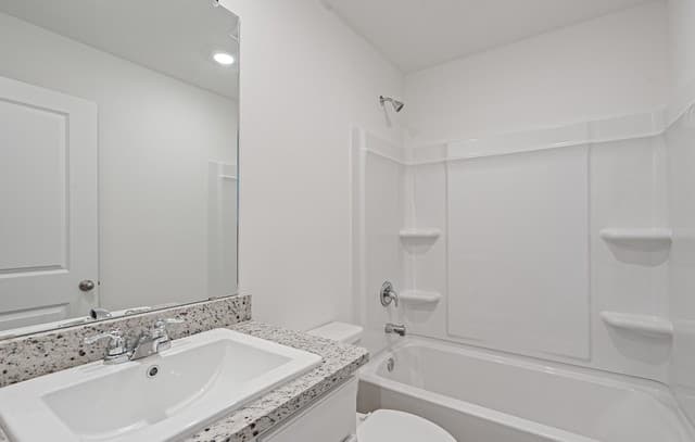 11813  Luckey Villa, San Antonio, TX 78252 — photo 6