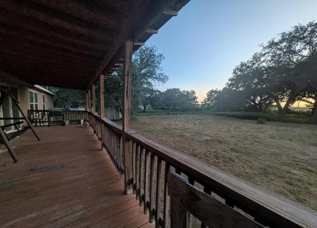 550  Avery Cir, Poteet, TX 78065 — photo 4