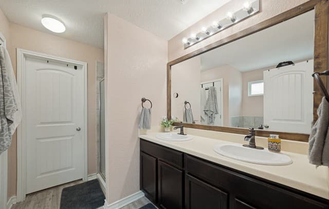 8918  Taylor, San Antonio, TX 78254 — photo 14
