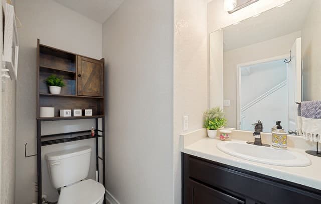 8918  Taylor, San Antonio, TX 78254 — photo 20