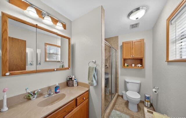 82  Pulliam Dr, Pleasanton, TX 78064 — photo 18
