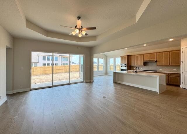 212  Megan's Lane, Castroville, TX 78009 — photo 3