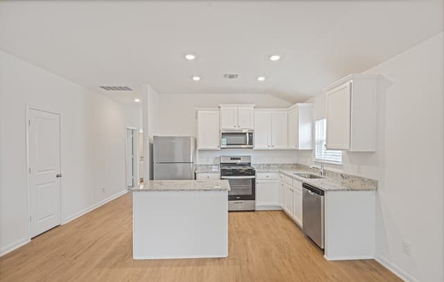 11716  Luckey Villa, San Antonio, TX 78252 — photo 6