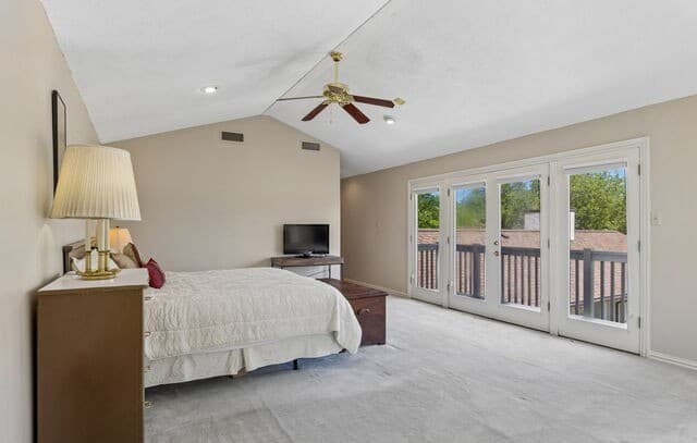239 E Nottingham, San Antonio, TX 78209 — photo 12