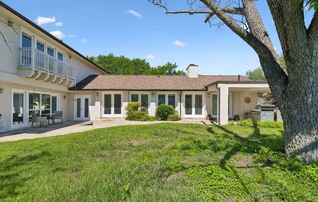 239 E Nottingham, San Antonio, TX 78209 — photo 14